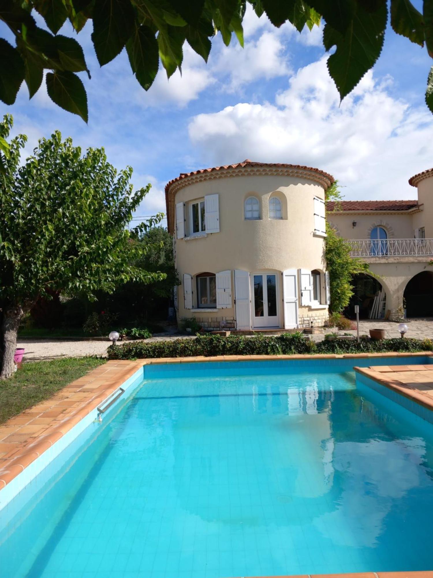Hotel Le Relais Fleuri Alès Esterno foto